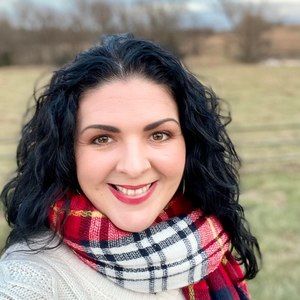 Meet your Posher, Lacey